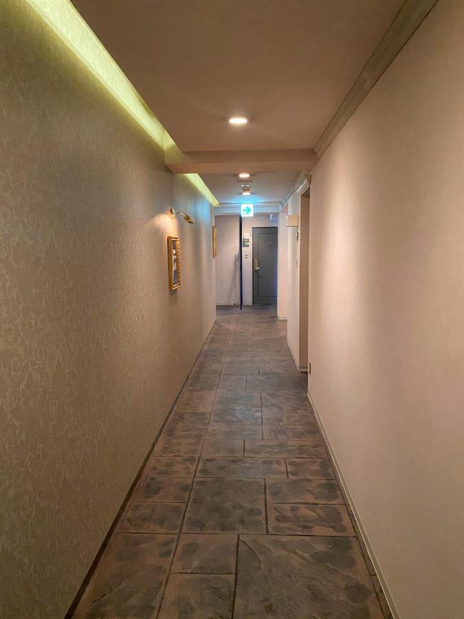 Hotel Regent (Adults Only) Nagoia Exterior foto